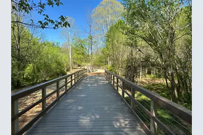 4620 Wayt Farm Overlook, Cumming, GA 30040 - Photo 4