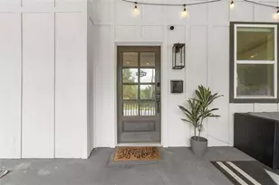 1367 Lucile Ave SW, Atlanta, GA 30310 - Photo 4