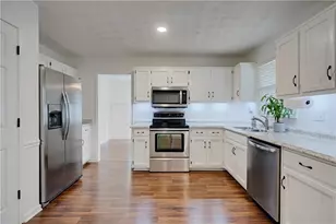 881 Providence Dr, Lawrenceville, GA 30044 - Photo 12