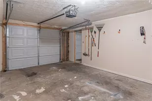 5747 Starboard Ct, Buford, GA 30518 - Photo 36