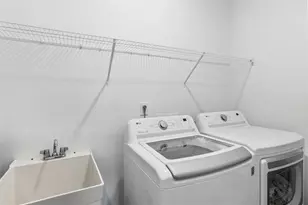 6579 Beacon Dr, Atlanta, GA 30328 - Photo 44