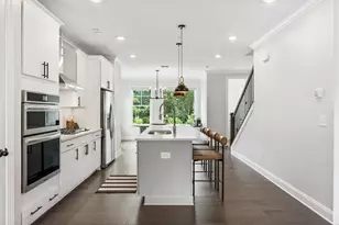 6579 Beacon Dr, Atlanta, GA 30328 - Photo 24