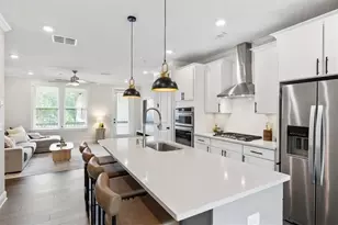 6579 Beacon Dr, Atlanta, GA 30328 - Photo 26