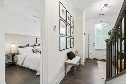 6579 Beacon Drive #327, Atlanta, GA 30328 - Photo 8