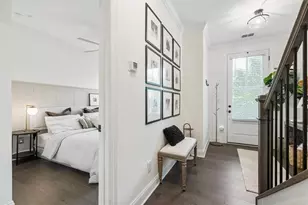 6579 Beacon Dr, Atlanta, GA 30328 - Photo 8