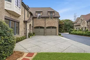 4584 Woodlawn Gates Ln, Marietta, GA 30068 - Photo 4