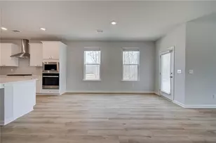 2585 Dixon Pl, Lawrenceville, GA 30045 - Photo 10