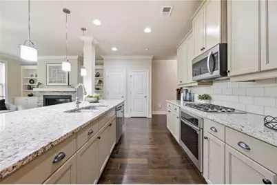 3910 Glenview Club Lane, Duluth, GA 30097 - Photo 8