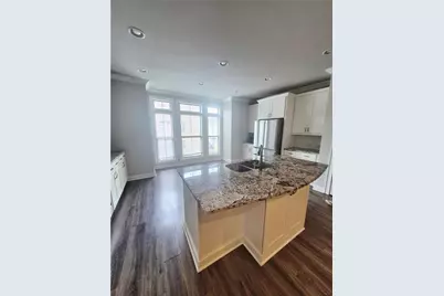 6596 Marlowe Glen Way, Johns Creek, GA 30024 - Photo 10