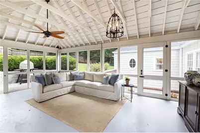 531 Spring Valley Road NW, Atlanta, GA 30318 - Photo 24