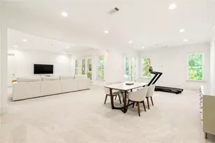 1120 Pine Ridge Rd NE, Atlanta, GA 30324 - Photo 48