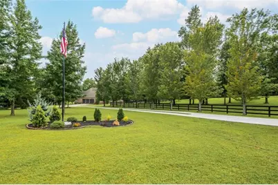 456 E Valley Road E, Rydal, GA 30171 - Photo 90