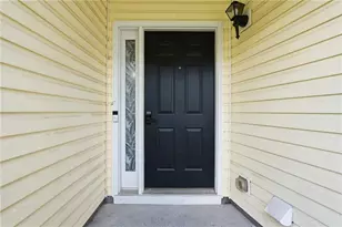 695 Amelia Grove Ln, Lawrenceville, GA 30045 - Photo 2
