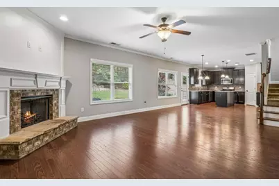 4327 Chesterfield Court, Buford, GA 30518 - Photo 18