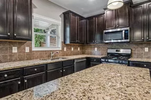4327 Chesterfield Ct, Buford, GA 30518 - Photo 26