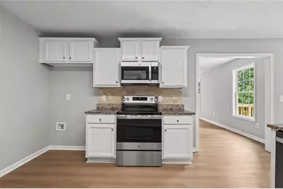 3747 Valley Bluff Lane, Snellville, GA 30039 - Photo 12