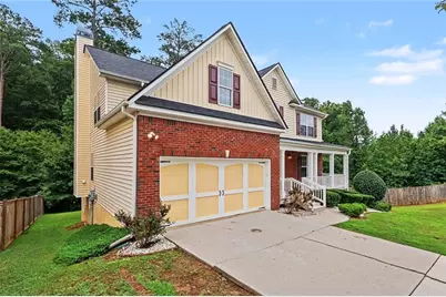 3747 Valley Bluff Lane, Snellville, GA 30039 - Photo 2