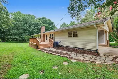 345 Hickory Hills Drive, Jefferson, GA 30549 - Photo 18