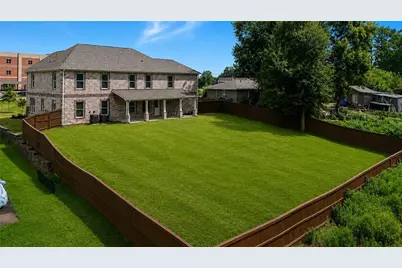 392 Price Place, Norcross, GA 30071 - Photo 14