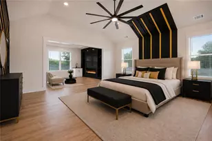 392 Price Pl, Norcross, GA 30071 - Photo 6
