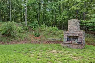 1031 Riverside Rd, Buford, GA 30518 - Photo 6
