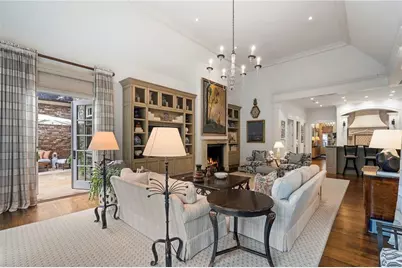 675 W Paces Ferry, #4 Road NW, Atlanta, GA 30327 - Photo 24