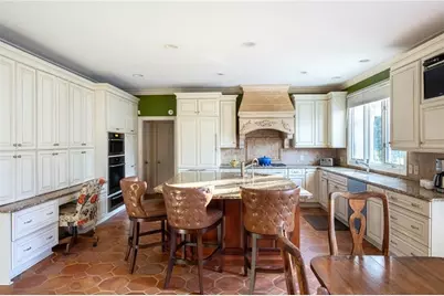 3460 Paces Valley Road NW, Atlanta, GA 30327 - Photo 10