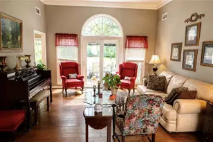 1128 Arborhill Dr, Woodstock, GA 30189 - Photo 2
