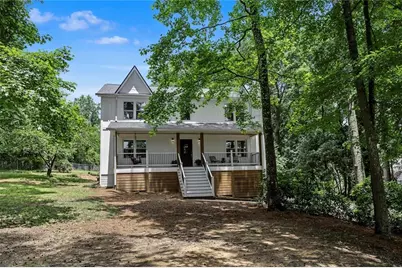 807 Emerald Falls, Woodstock, GA 30189 - Photo 2