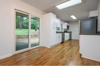 1780 N Holly Lane NE, Atlanta, GA 30329 - Photo 10