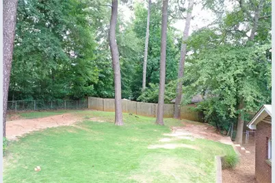 1780 N Holly Lane NE, Atlanta, GA 30329 - Photo 32
