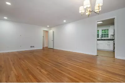 1780 N Holly Lane NE, Atlanta, GA 30329 - Photo 4