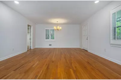 1780 N Holly Lane NE, Atlanta, GA 30329 - Photo 2