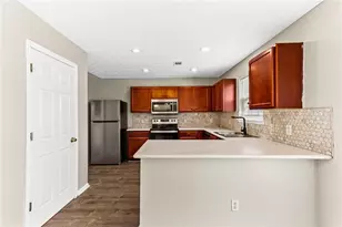 2835 Storybook Ct, Grayson, GA 30017 - Photo 16
