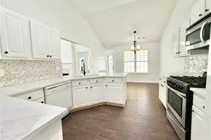 917 Keldron Ct, Lawrenceville, GA 30045 - Photo 16