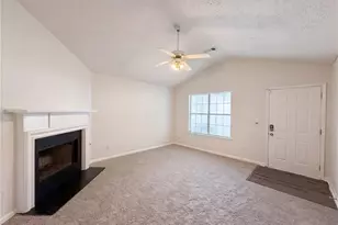 10543 Crabtree Dr, Jonesboro, GA 30238 - Photo 12