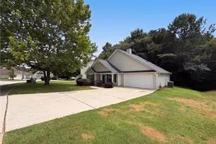 10543 Crabtree Dr, Jonesboro, GA 30238 - Photo 16