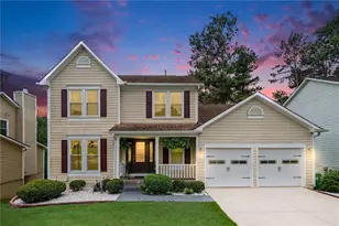 1975 Wynhurst Crossing, Stone Mountain, GA 30088 - Photo 2