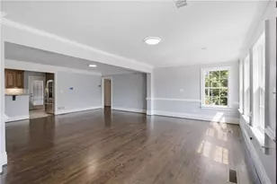 2090 Panstone Ct SW, Marietta, GA 30060 - Photo 10