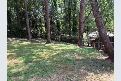 2064 Montrose Drive, East Point, GA 30344 - Photo 16