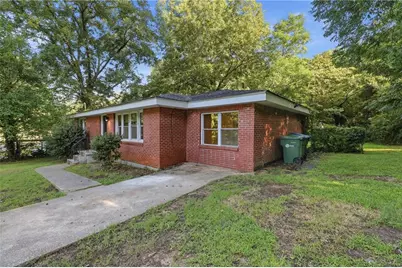 1112 Valley View Road SE, Atlanta, GA 30315 - Photo 2