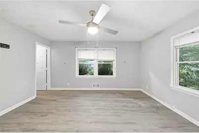 1112 Valley View Road SE, Atlanta, GA 30315 - Photo 18