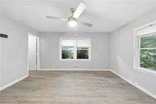 1112 Valley View Rd SE, Atlanta, GA 30315 - Photo 18