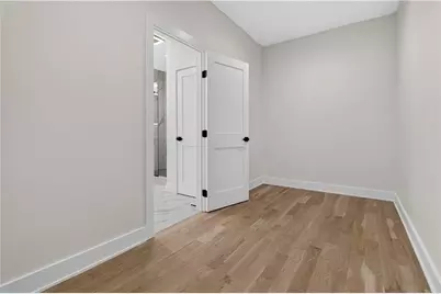 1643 Walker Avenue, Atlanta, GA 30337 - Photo 20