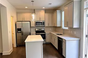 5336 Brooklands Dr, Lithonia, GA 30058 - Photo 8