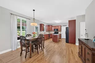 202 Prestwick Dr, Hoschton, GA 30548 - Photo 12