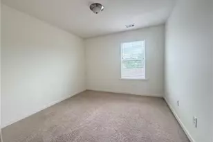 2404 Fitts Dr, Conyers, GA 30094 - Photo 10