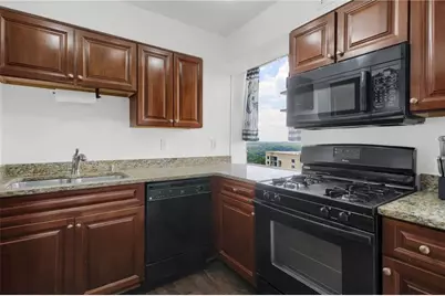 2479 Peachtree Road #APT 1716, Atlanta, GA 30305 - Photo 18