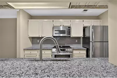 123 Warm Springs Centers, Roswell, GA 30075 - Photo 18