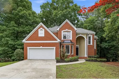 6018 Vicksburg Court, Conyers, GA 30094 - Photo 2